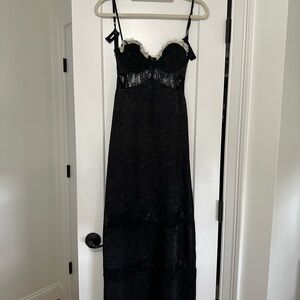 Elegant Black Lace Dress